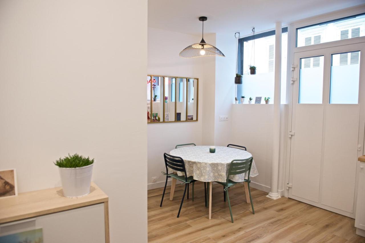 Charming Parisian Apartment With Air Conditioning - Climatisation & 2 Bedrooms - Batignolles 파리 외부 사진